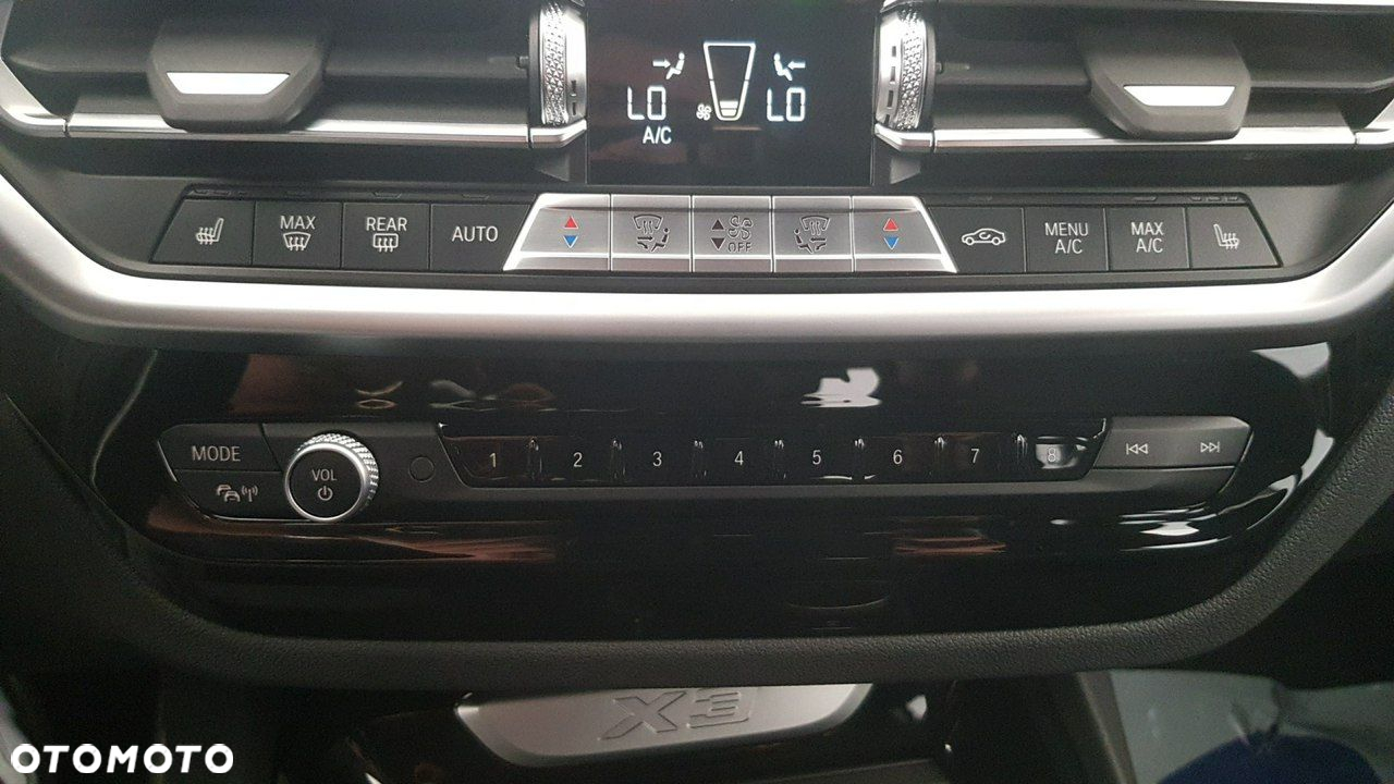 BMW X3 - 30