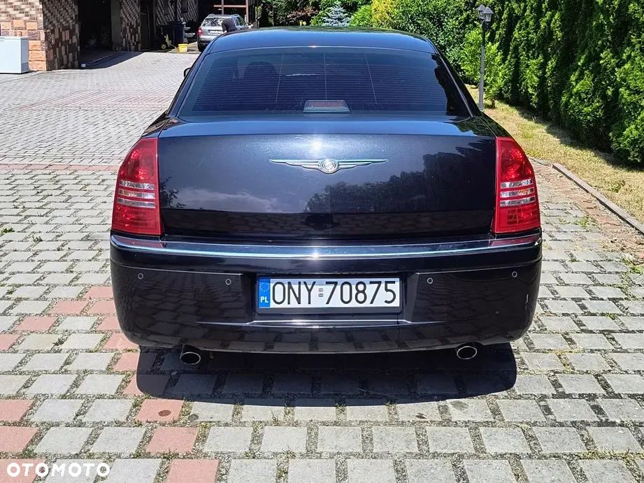 Chrysler 300C - 4