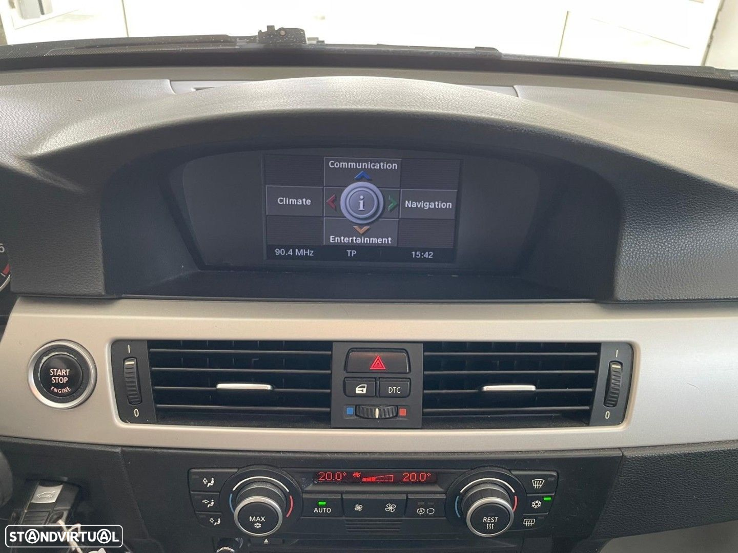 BMW 320 d EfficientDynamics Navigation - 13