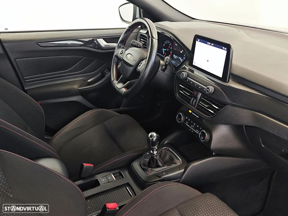 Ford Focus 1.0 EcoBoost ST-Line - 7