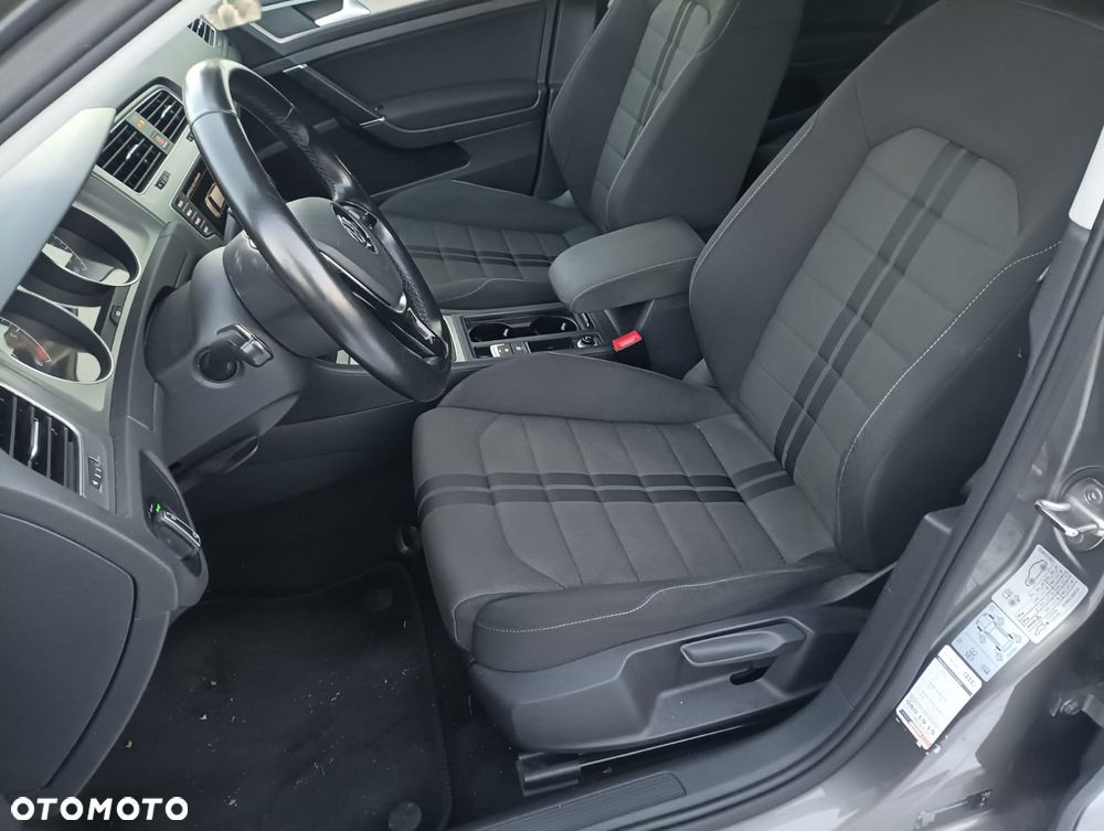 Volkswagen Golf Variant 2.0 TDI (BlueMotion Technology) Highline - 16