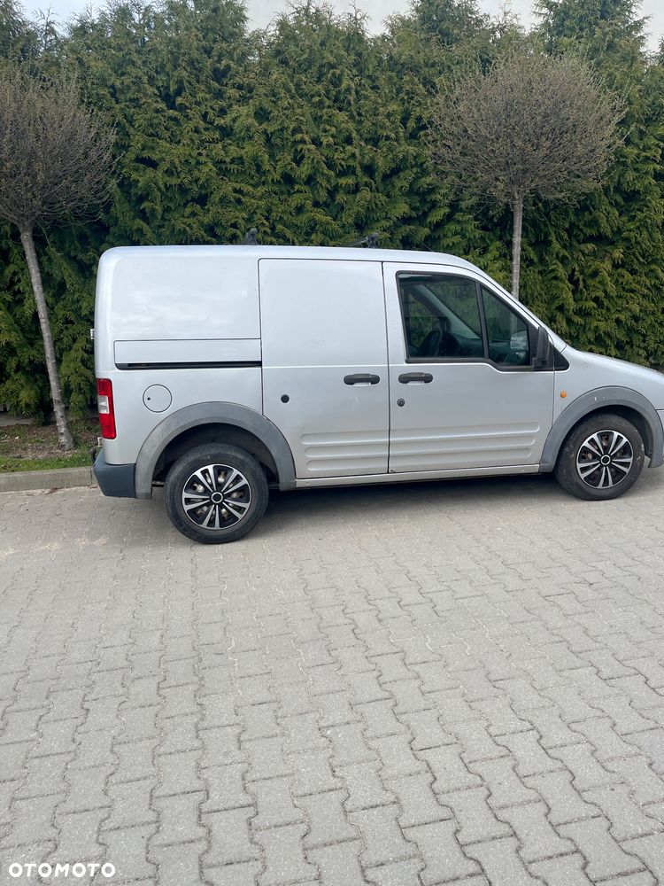 Ford Transit Conect - 9