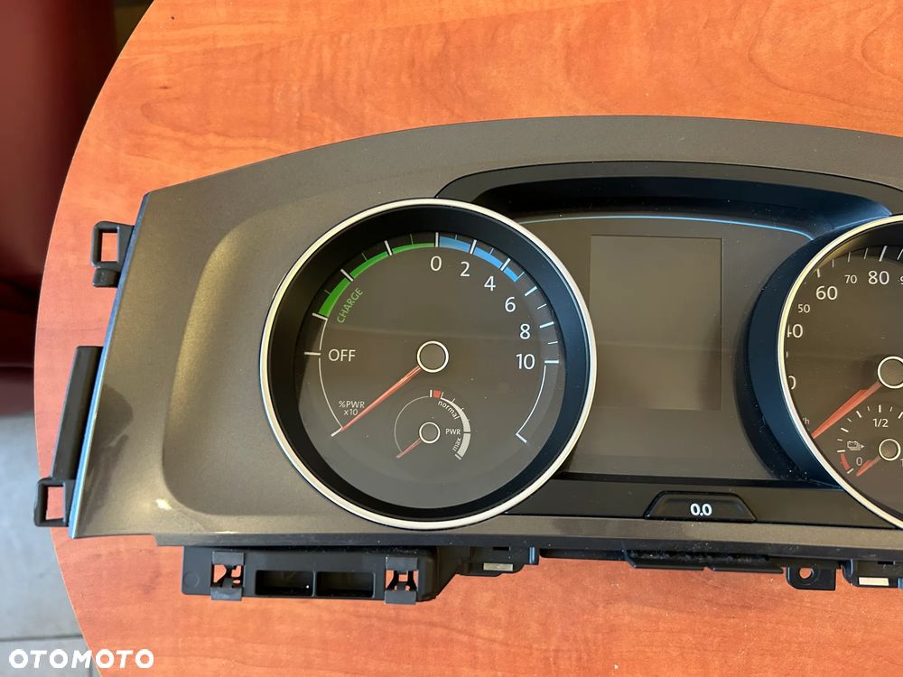 LICZNIK ZEGARY 5GE920755 VW E-GOLF VII - 3