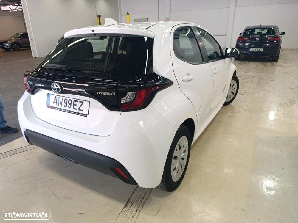 Toyota Yaris 1.5 HDF Comfort - 4