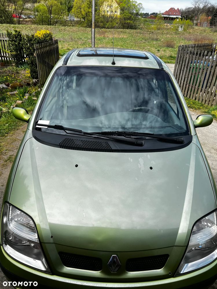Renault Scenic 1.9 dCi Authentique - 4