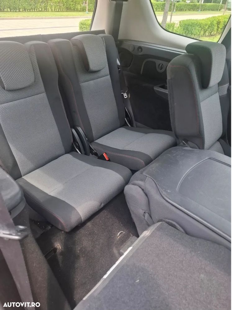 Renault Grand Scenic - 4