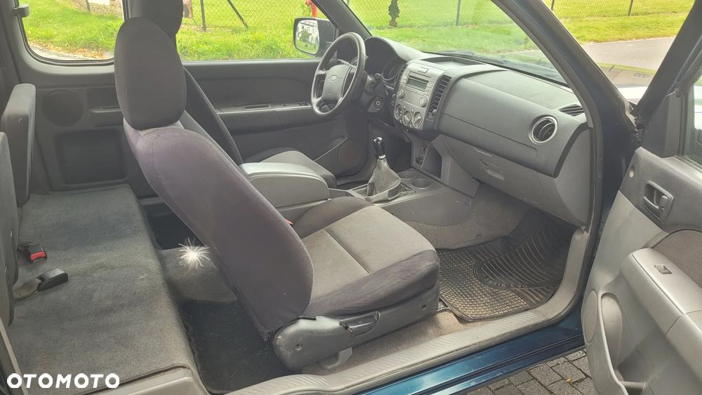 Ford Ranger 2.5 TDCi DC XL - 11