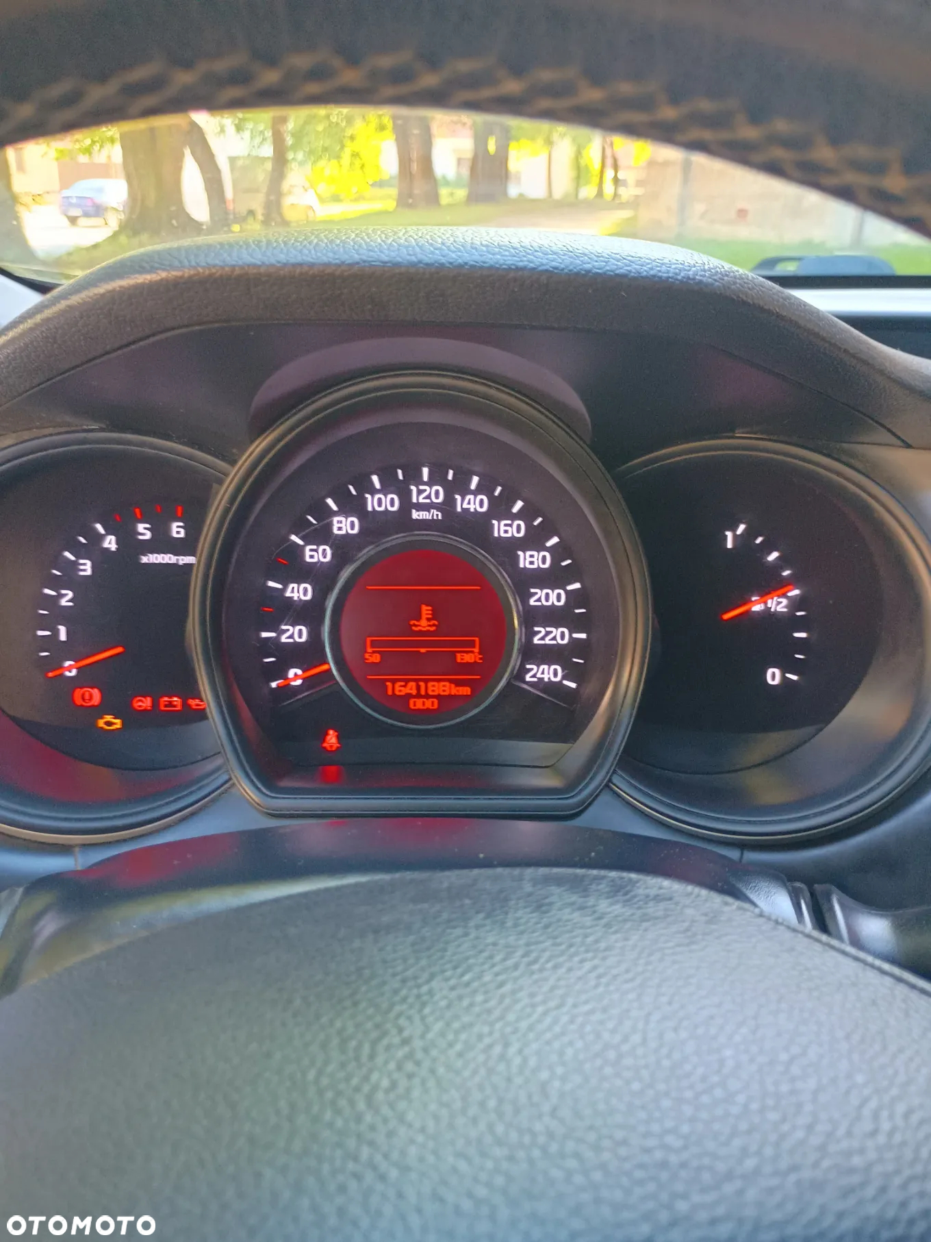 Kia Ceed - 12