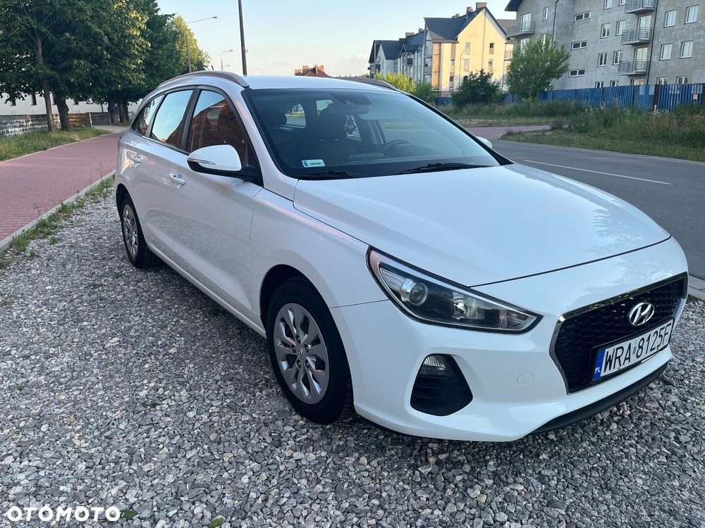 Hyundai i30 1.6 CRDi Classic + - 3