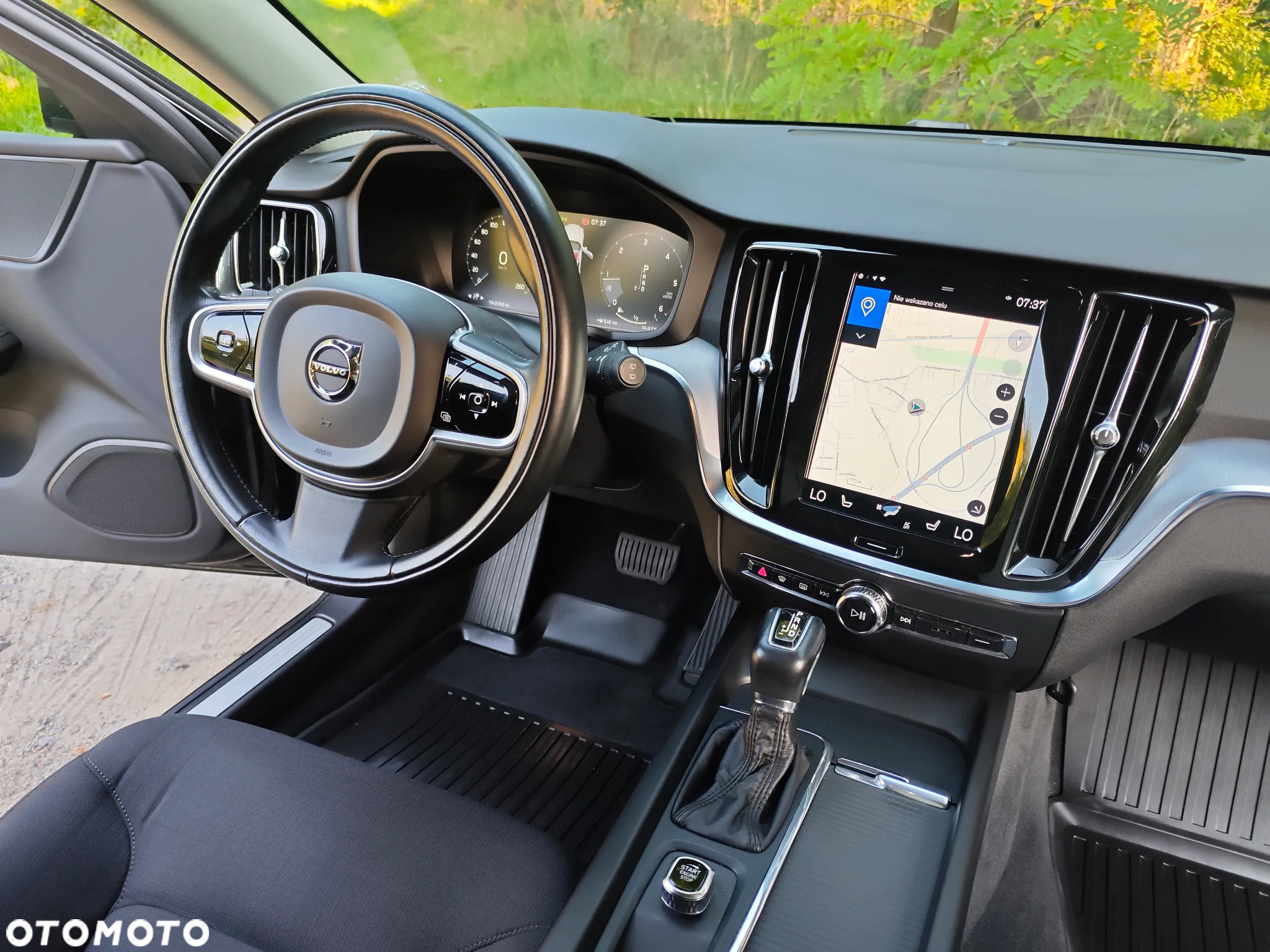 Volvo V60 Cross Country D4 AWD - 38