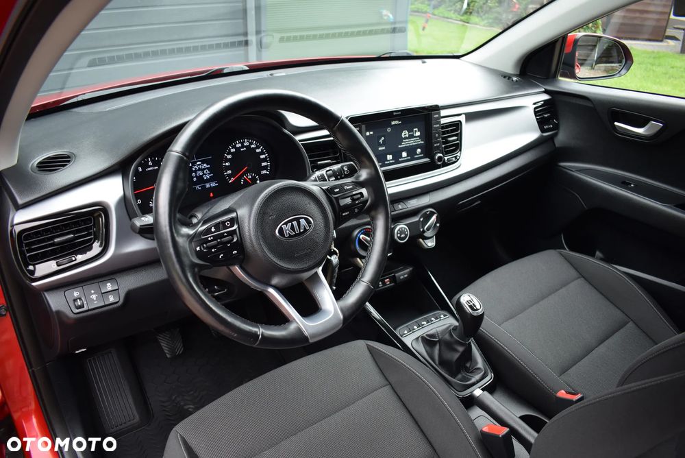 Kia Rio - 23