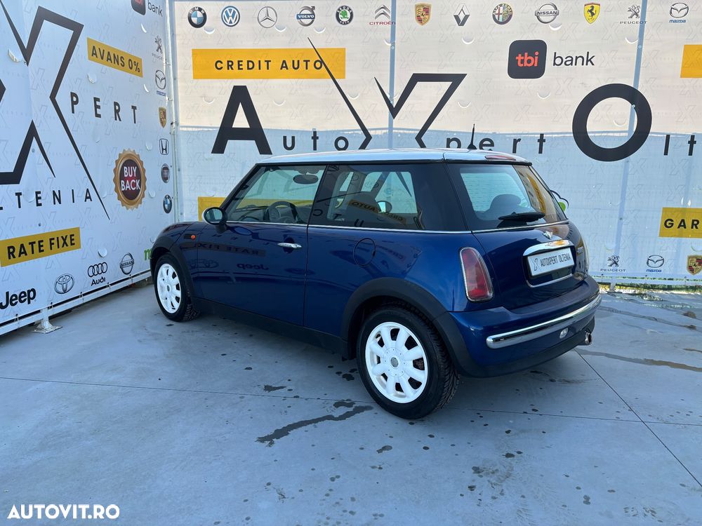 Mini Cooper Standard - 4