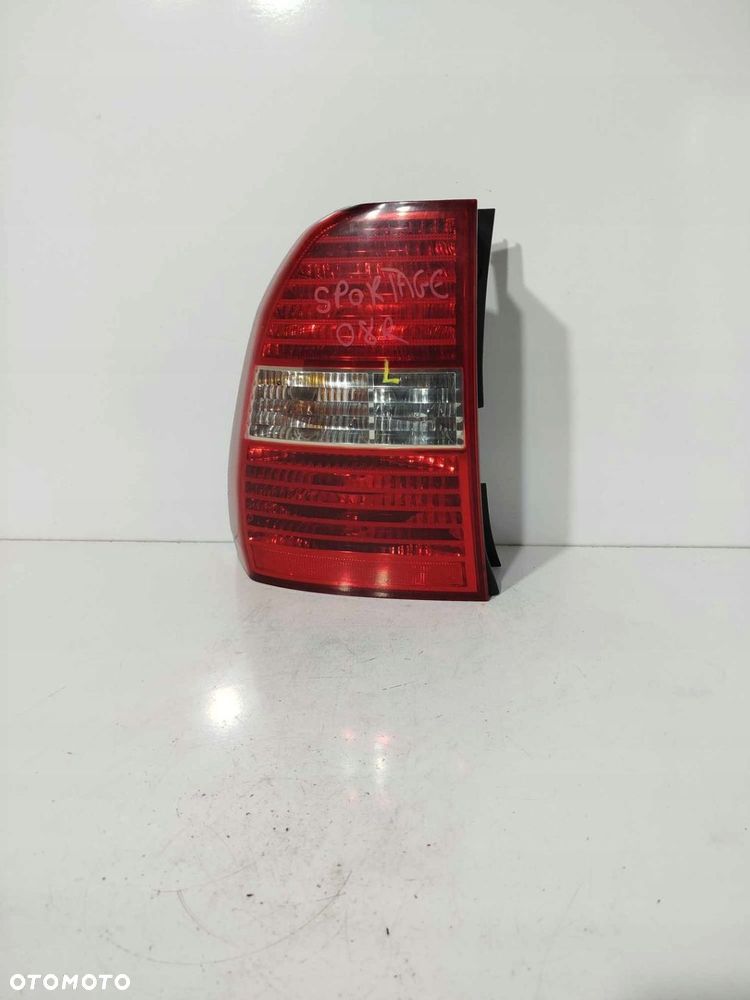 LAMPA LEWA TYLNA TYŁ KIA SPORTAGE II 04-08 - 1