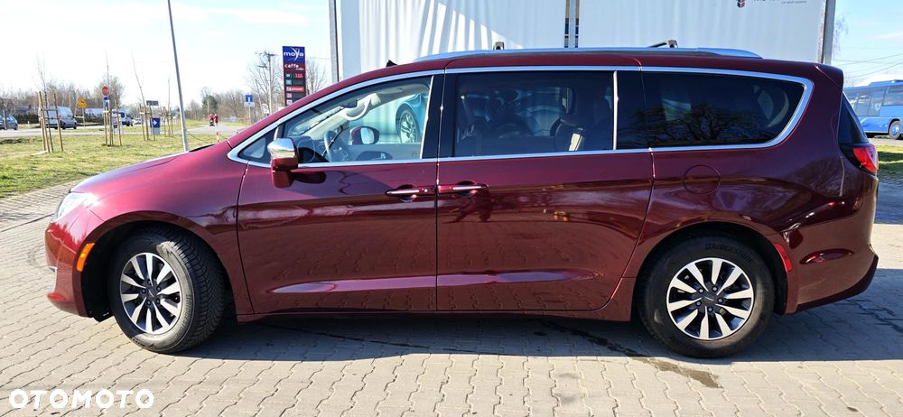 Chrysler Pacifica - 6