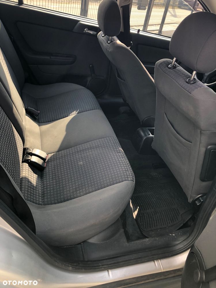 Opel Astra 1.6 GL / Club - 11