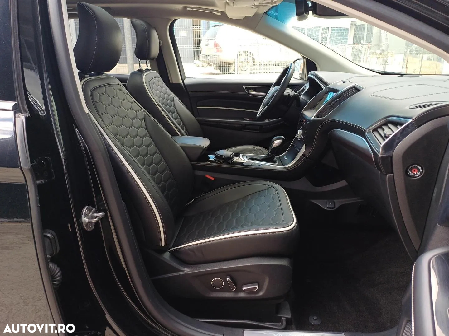 Ford Edge 2.0 TDCi Bi-Turbo 4x4 Vignale - 23