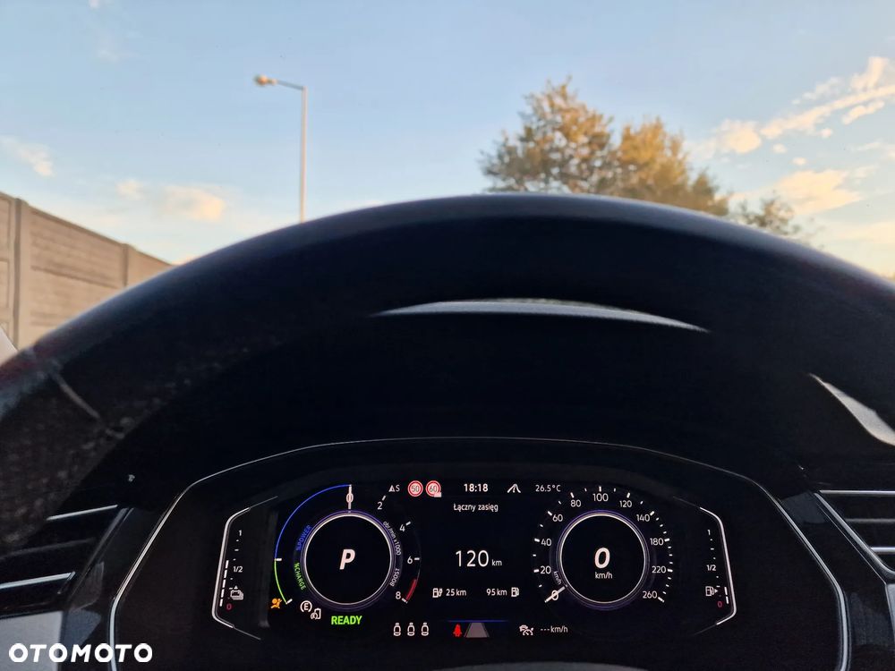 Volkswagen Passat Variant 1.4 TSI Plug-In-Hybrid DSG GTE - 17