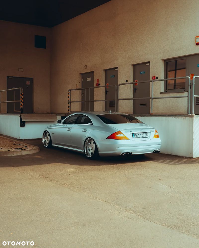 Mercedes-Benz CLS 63 AMG 7G-TRONIC - 6