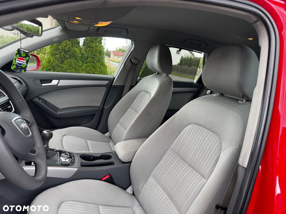 Audi A4 Avant 2.0 TDI DPF Attraction - 17