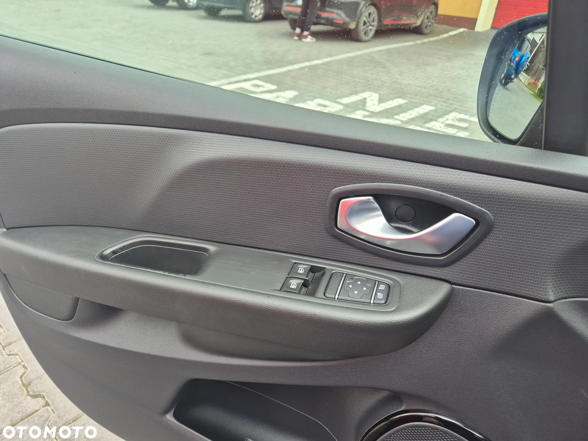 Renault Clio 0.9 Energy TCe Limited - 12