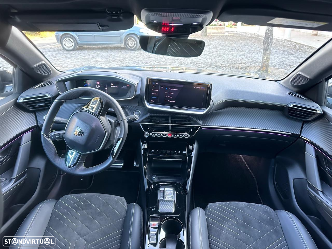 Peugeot e-208 51 kWh GT - 15
