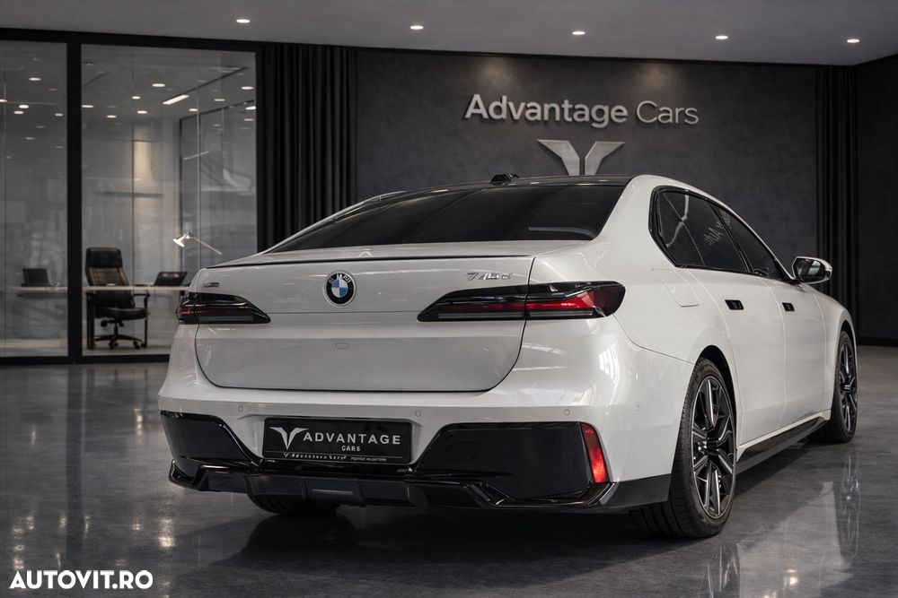 BMW Seria 7 740d xDrive MHEV - 6