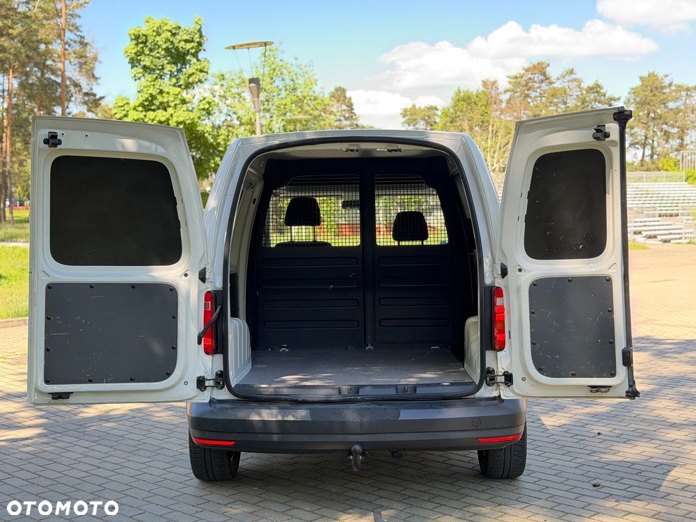Volkswagen Caddy - 11