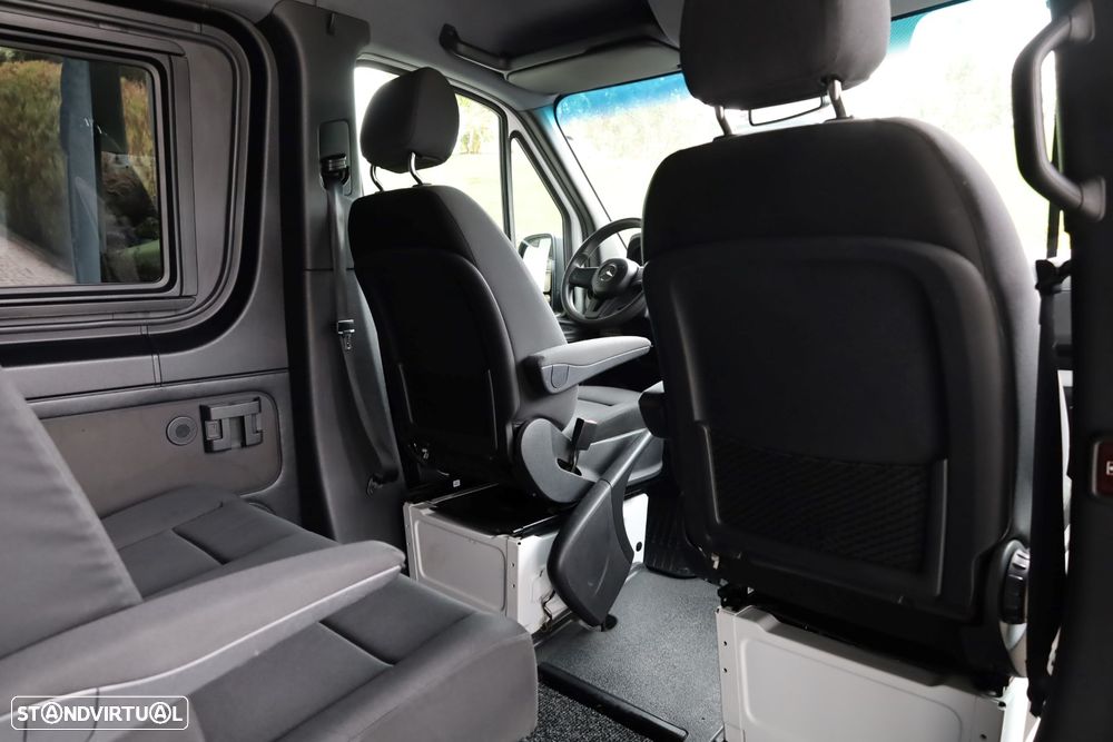 Mercedes-Benz Sprinter 315 CDI/43 Luxo (2+2+2+3) - 21