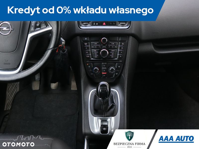 Opel Meriva - 13