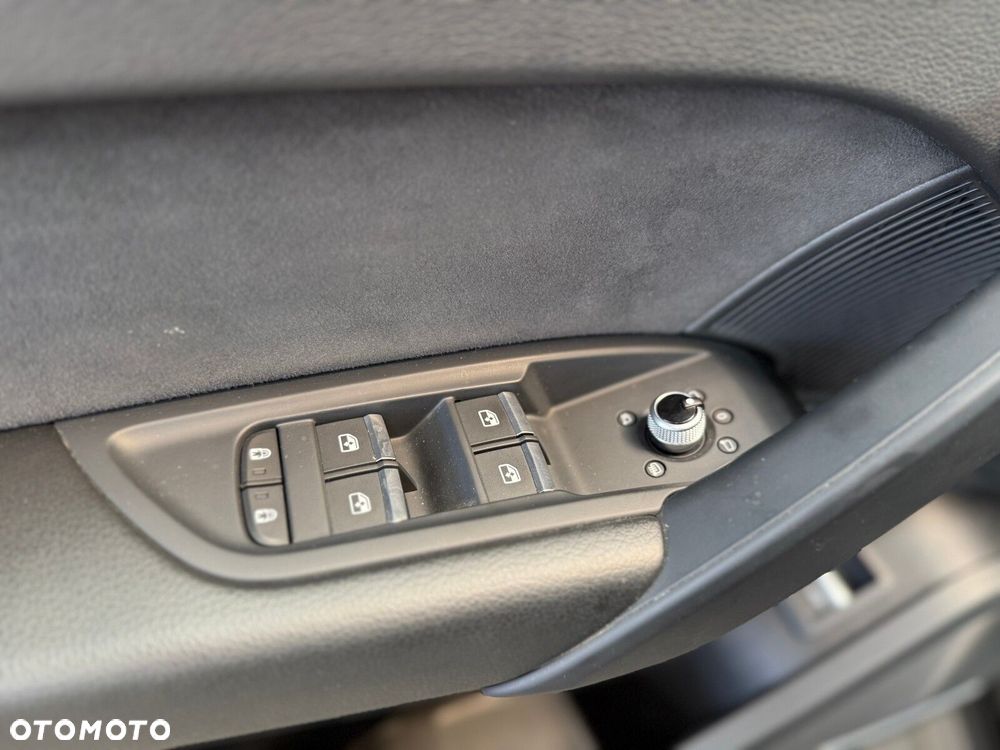 Audi Q5 Sportback - 19