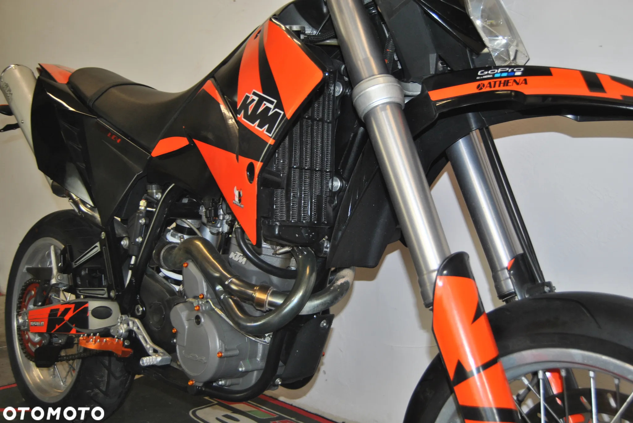 KTM LC - 16
