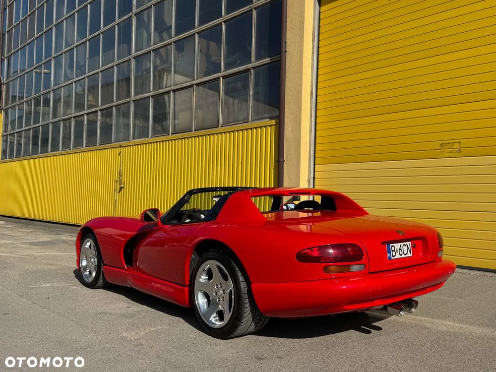 Dodge Viper - 6