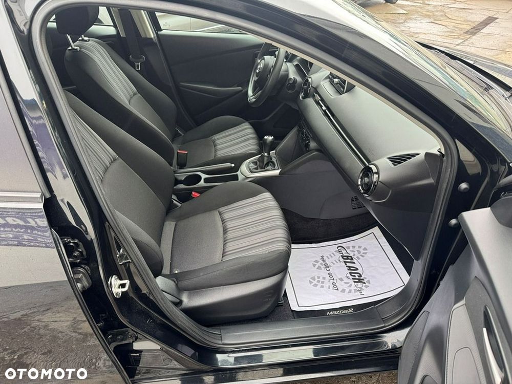 Mazda 2 - 9