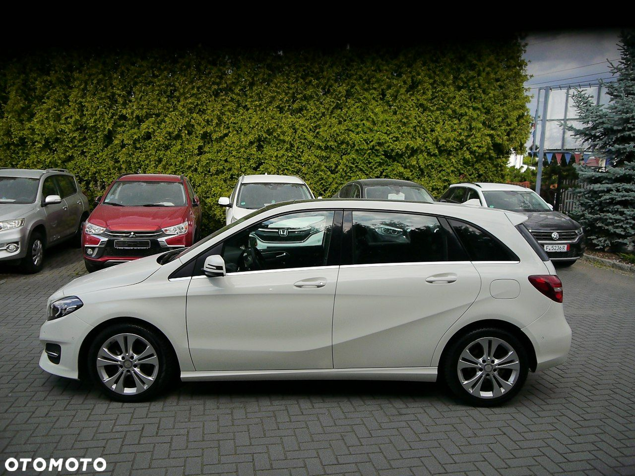 Mercedes-Benz Klasa B 200 (CDI) d Urban - 12