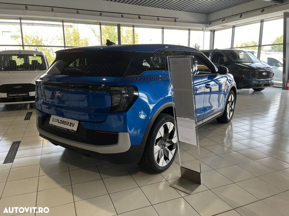 Ford Explorer - 9