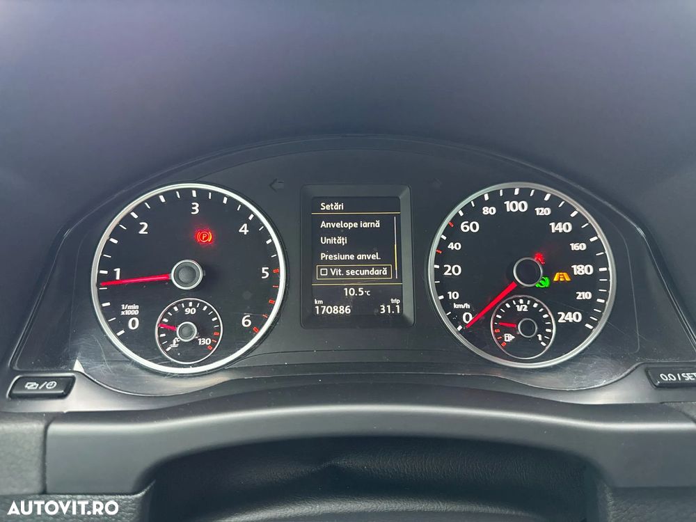 Volkswagen Tiguan 2.0 TDI SCR 4MOTION BlueMotion Technology DSG Lounge Sport & Style - 13