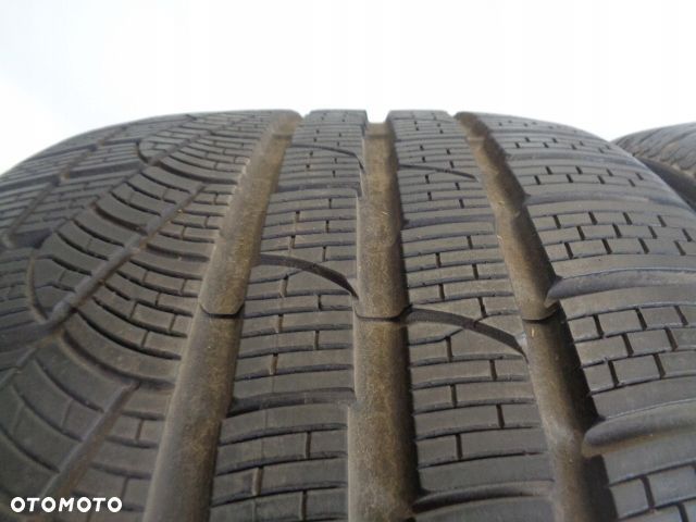PIRELLI WINTER SOTTOZERO 295/30R20 101W - 3