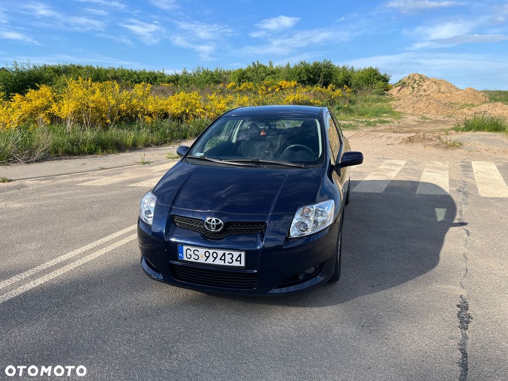 Toyota Auris 1.6 VVT-i Team - 3