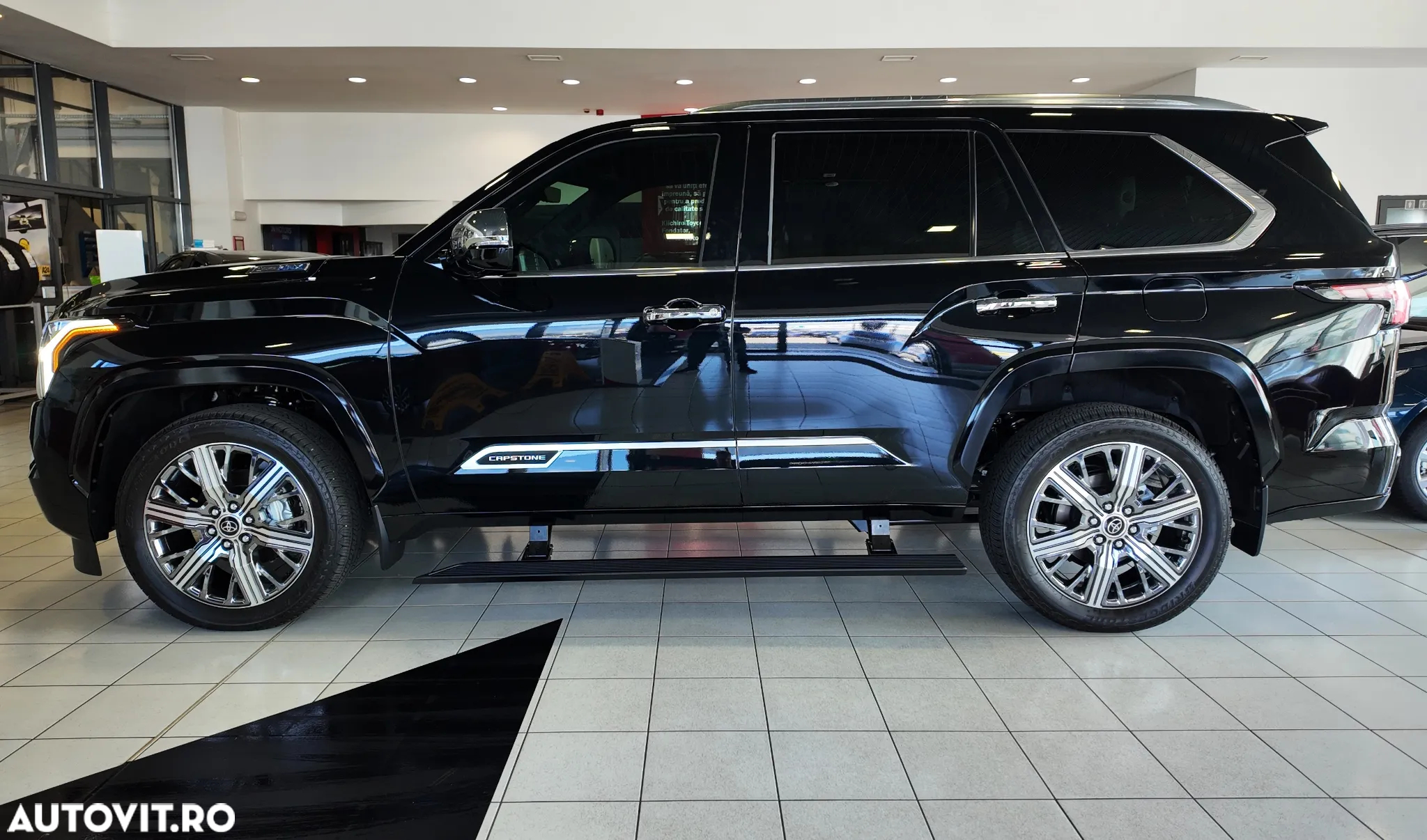 Toyota Sequoia - 7