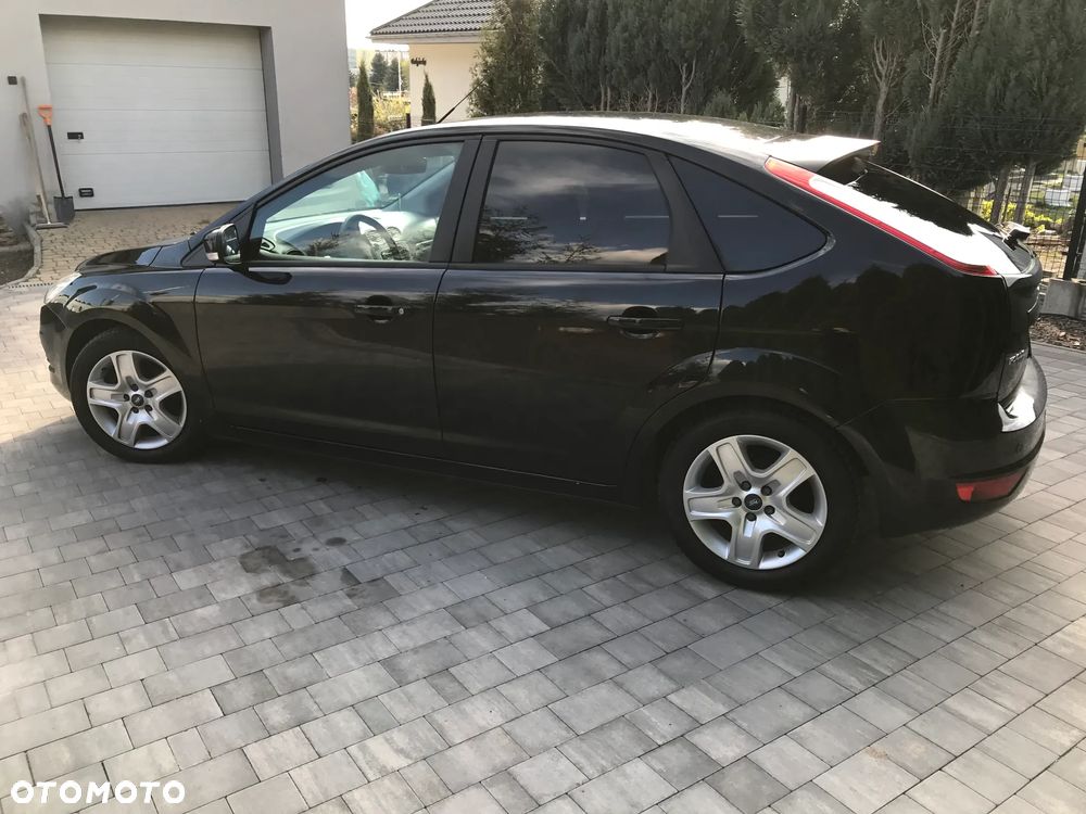 Ford Focus 1.6 TDCi DPF Style+ - 9