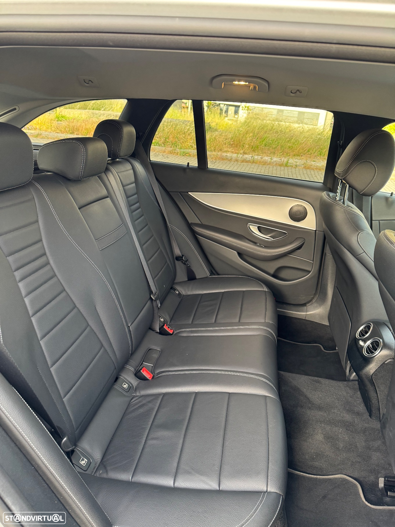 Mercedes-Benz E 300 - 11