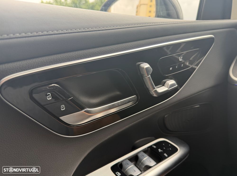 Mercedes-Benz GLC 300 de 4Matic - 17