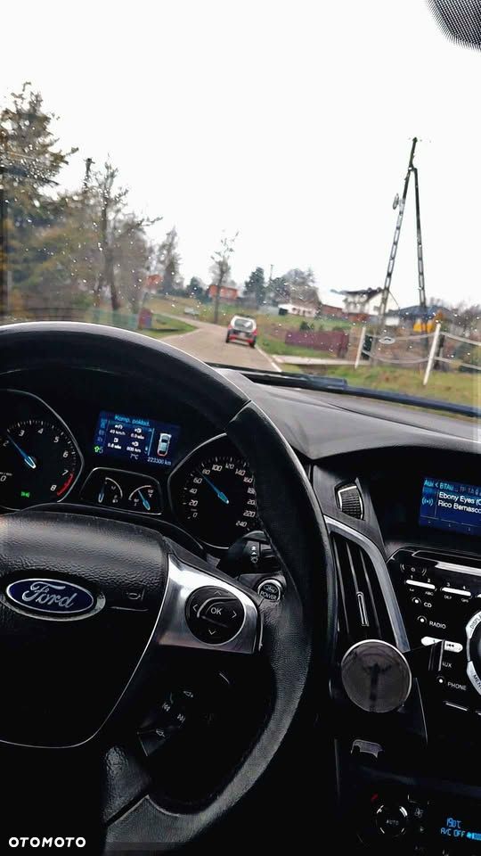 Ford Focus 1.6 Titanium - 10