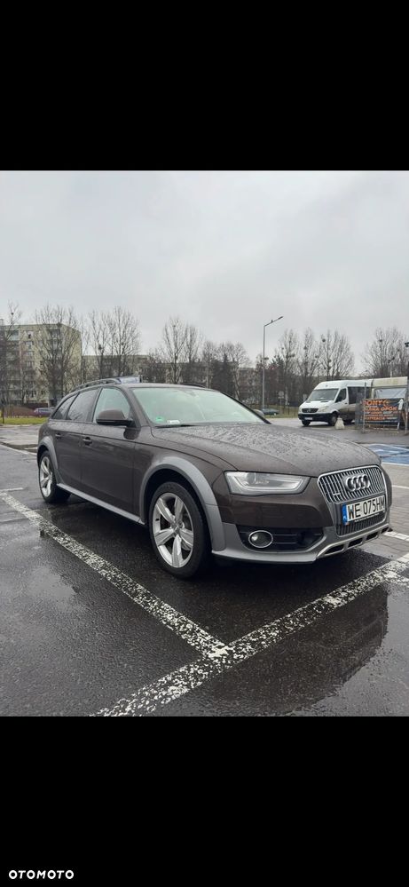 Audi A4 Allroad - 10