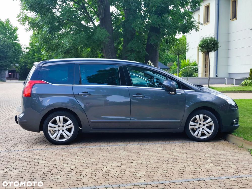 Peugeot 5008 2.0 HDi Premium - 25