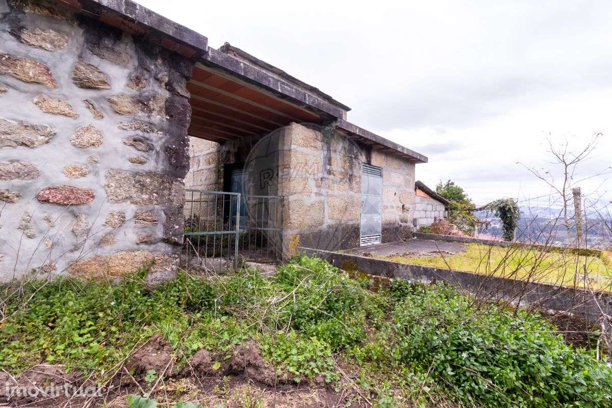 Moradia T5 para venda - Grande imagem: 2/27