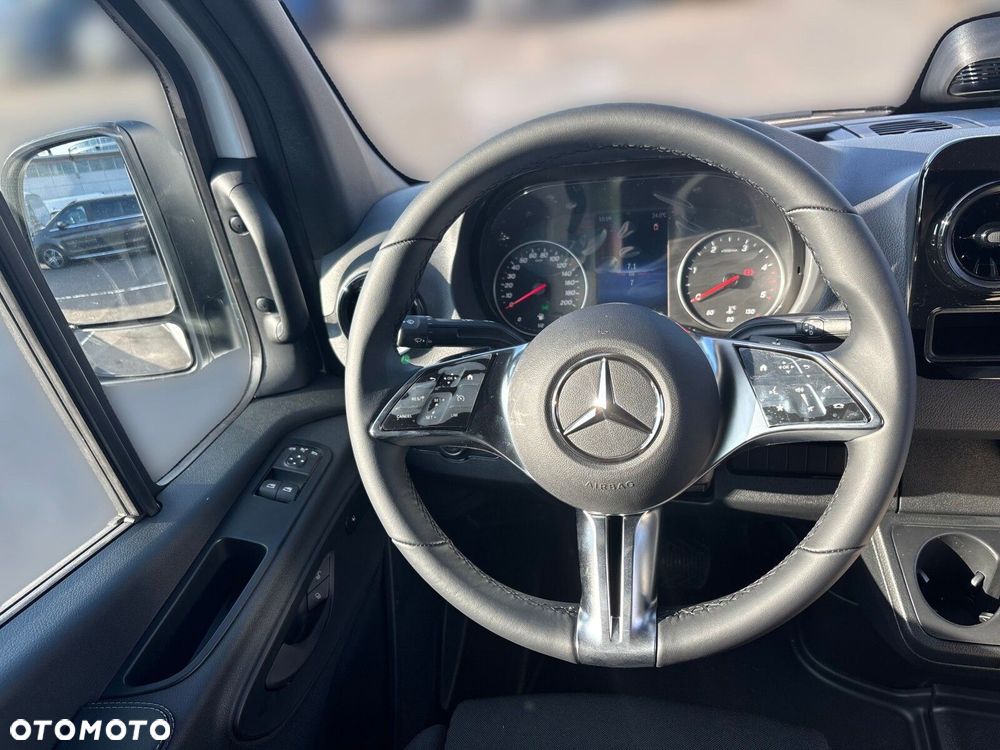 Mercedes-Benz Sprinter Sprinter 319 CDI Furgon PRO - 18