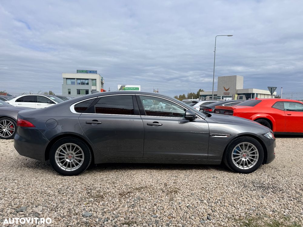 Jaguar XF 20d Aut. R-Sport - 10