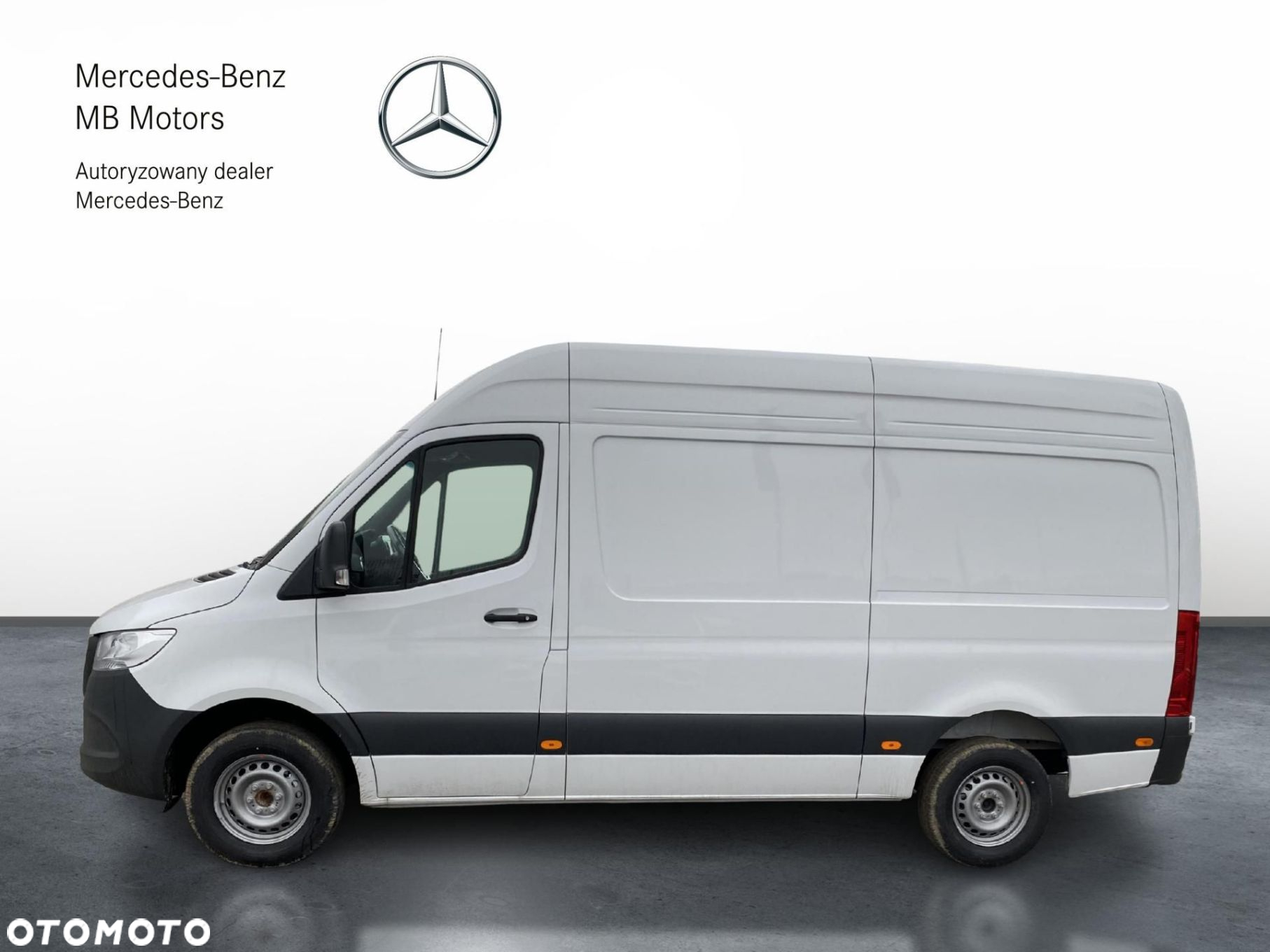 Mercedes-Benz Sprinter - 2