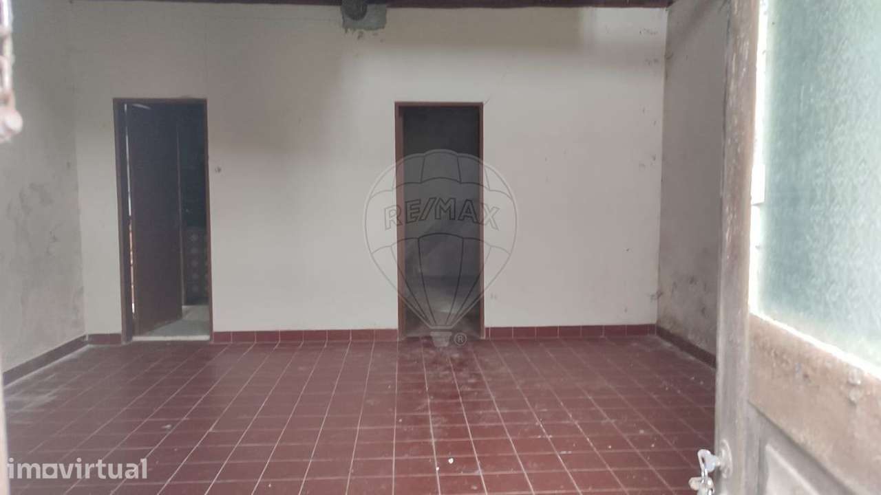 Moradia T3 para venda - Grande imagem: 2/9